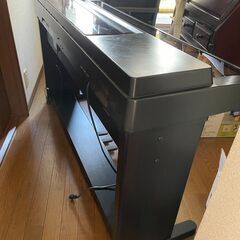 電子ピアノ　(YAMAHA  クラビノーバ　CLP-650)の画像