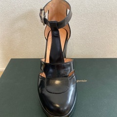 ROBERT CLERGERIE Tストラップ　サンダル　黒　22センチの画像