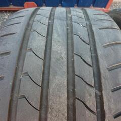 275/35R20 MAXTREK 2本 夏タイヤの画像