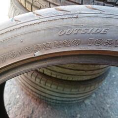 275/35R20 MAXTREK 2本 夏タイヤの画像