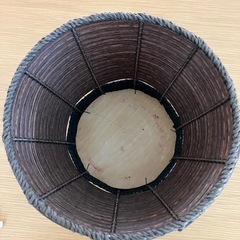 籐　　麻紐等で作られたカゴの画像