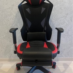 フットレスト付き メッシュ　ゲーミングチェアの画像