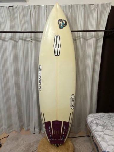 宮崎市内手渡し限定 スウェルサーフボード クアッドマスター 5' 10\" 湘南手渡しQUARTER サーフボードクォーターサーフボードP－51