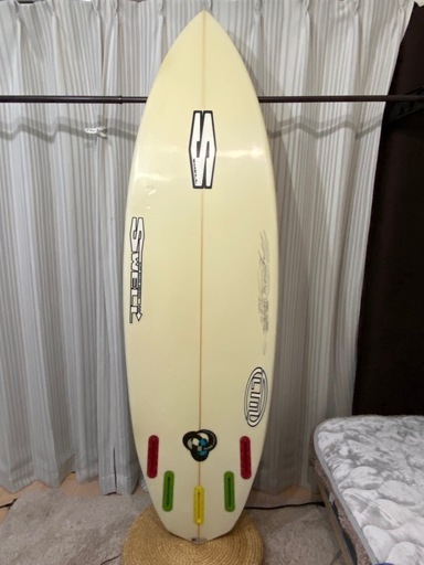 宮崎市内手渡し限定 スウェルサーフボード クアッドマスター 5' 10\" インスパイア サーフボード 茨城、千葉手渡し - メルカリ