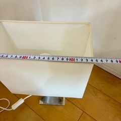 照明スタンドの画像