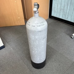 ダイビング用 スチール タンク　ダイビング器材の画像