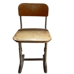 【本物】昭和レトロな学校椅子2脚セット 木製スツールの画像