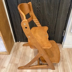 すくすくチェアプラス　ライトブラウン キッズチェアベビーチェアハイチェアの画像