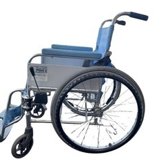 MiKi 車椅子 中古 軽量タイプ ブレーキ付き 介助式の画像