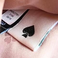 kate spade カ―ドケースの画像