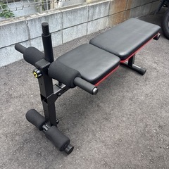 腹筋とか背筋のマシンの画像