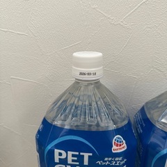 犬・猫用栄養補完食　ペットスエット 2L×4本  の画像