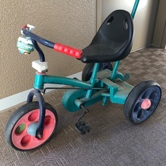 子供用三輪車の画像