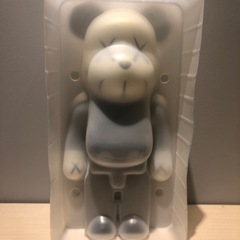 KAWS BE@BRICK 400% 1st カウズ　ベアブリックの画像