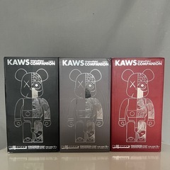 BE@RBRICK ベアブリック KAWS カウズ 人体模型 400%の画像