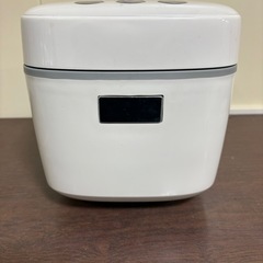 YAMAZEN　マイコン炊飯ジャー　3合用　YJC-300　2020年製の画像
