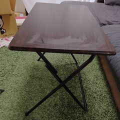 そふぁ、ベッド、こんろ、テーブル、洗濯機の画像