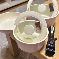 きまりました❣️アイリスオーヤマ ピンク 鍋6点セット  美品の画像