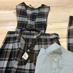 ワールドミッション制服の画像