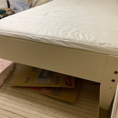 シングルベッドの画像