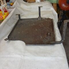 ジープパーツ　助手席床の画像