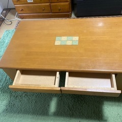 サイドテーブルの画像