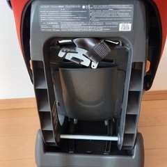 combi チャイルドシートの画像