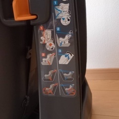 combi チャイルドシートの画像