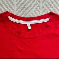 キッズTシャツ　140cm 新品未使用　赤　クマ柄の画像