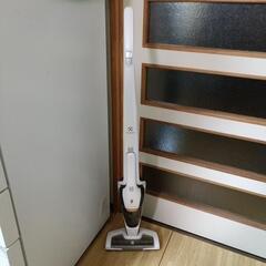 【お取引決まりました】エレクトロラックス 掃除機 2018年製の画像