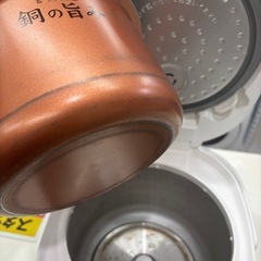 【アイリスオーヤマ炊飯器】【5.5合炊き】2020年製★クリーニング済み/6ヶ月保証付き【管理番号12407】野の画像