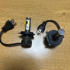H4LEDヘッドライトバルブの画像