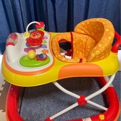 美品！アンパンマン歩行器の画像