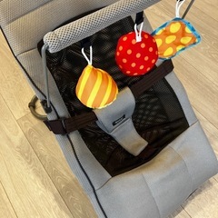 【美品・値下げ】Richell リッチェル バウンシングシート おもちゃ付きR バウンサーの画像