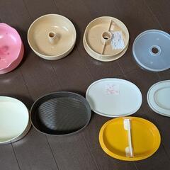 ミスタードーナツ　お弁当箱×2個　ポケモンコラボ小物入れ×1個の画像