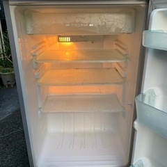 ⭐️冷蔵庫⭐️小型一人暮らしサイズの画像