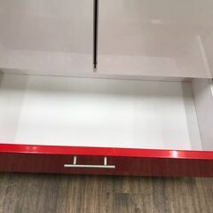 【ジャングルジャングル広陵店】キャビネット　赤白　大の画像