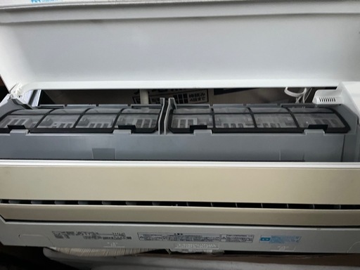 東芝エアコン10畳 2015年中古 工事可能‼️