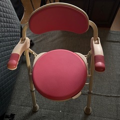 介護椅子の画像