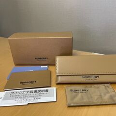 Burberry　バーバリー サングラス　レディース　【BE4333F/300213】の画像