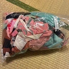 着物　はぎれ　ハンカチ　裁縫　手芸の画像