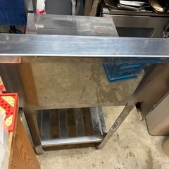 お値下げしました 【中古品】業務用ステンレス作業台  マルゼン　ガスコンロ台 飲食店の画像