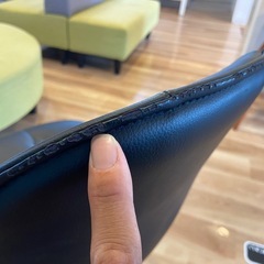 ジュアルチェア　ダイニングチェア　ソフトレザー　同色2脚セット　ブラック　アンティーク　中古　リサイクルの画像