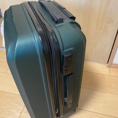 スーツケースの画像