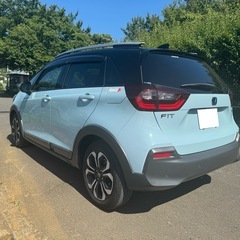 車両交換&下取り可能！高年式&低走行&車検長！ホンダ フィット e:HEV CROSSTAR！！の画像