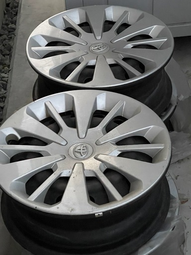 トヨタ　タンク　純正ホイル　4本