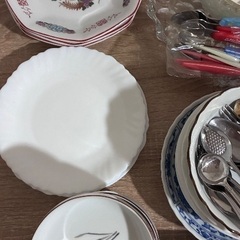 食器類　箸　スプーン　フォーク　タッパーなどの画像
