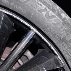 レオニス　ホイールの画像