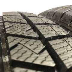 【走行短め】DUNLOP WINTER MAXX WM03 195/50R19 19インチ スタッドレス 4本 23年製 60プリウス等　(STI006) の画像