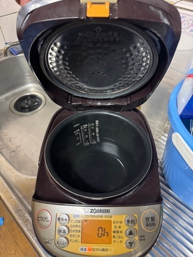 象印 IH炊飯器 プラチナ圧釜　NW-H10J 5.5合 2022年製